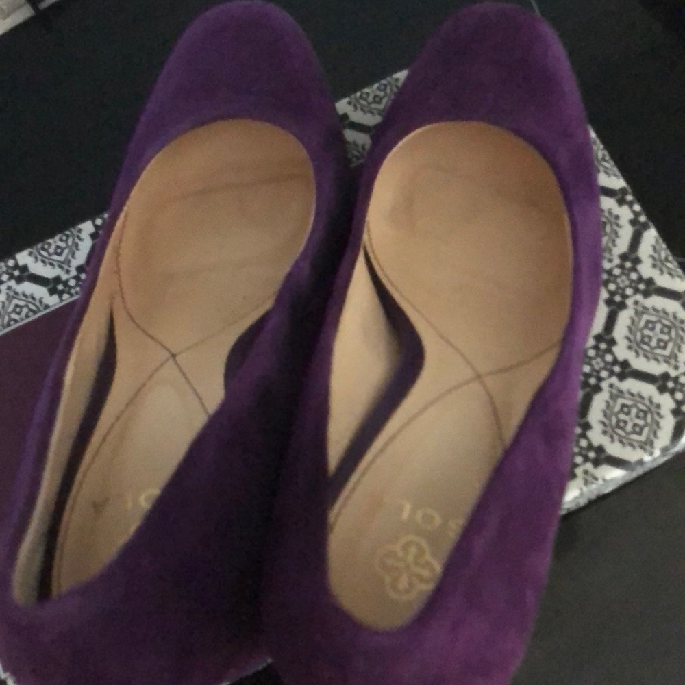 Purple suede pumps! - Picture 5 of 5